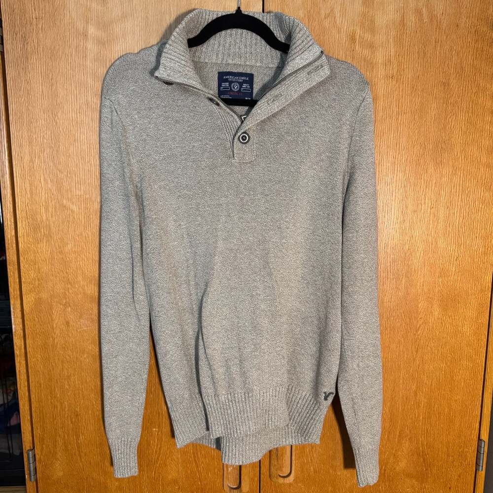 American Eagle Outfitters Athletic Fit Gray 1/4 Zip Button Pullover Sweater